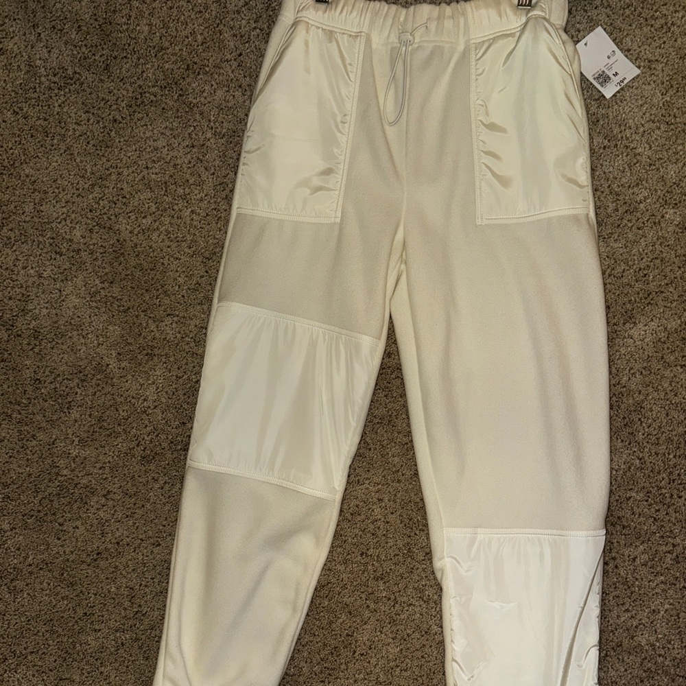 forever 21 white cargo sweatpants